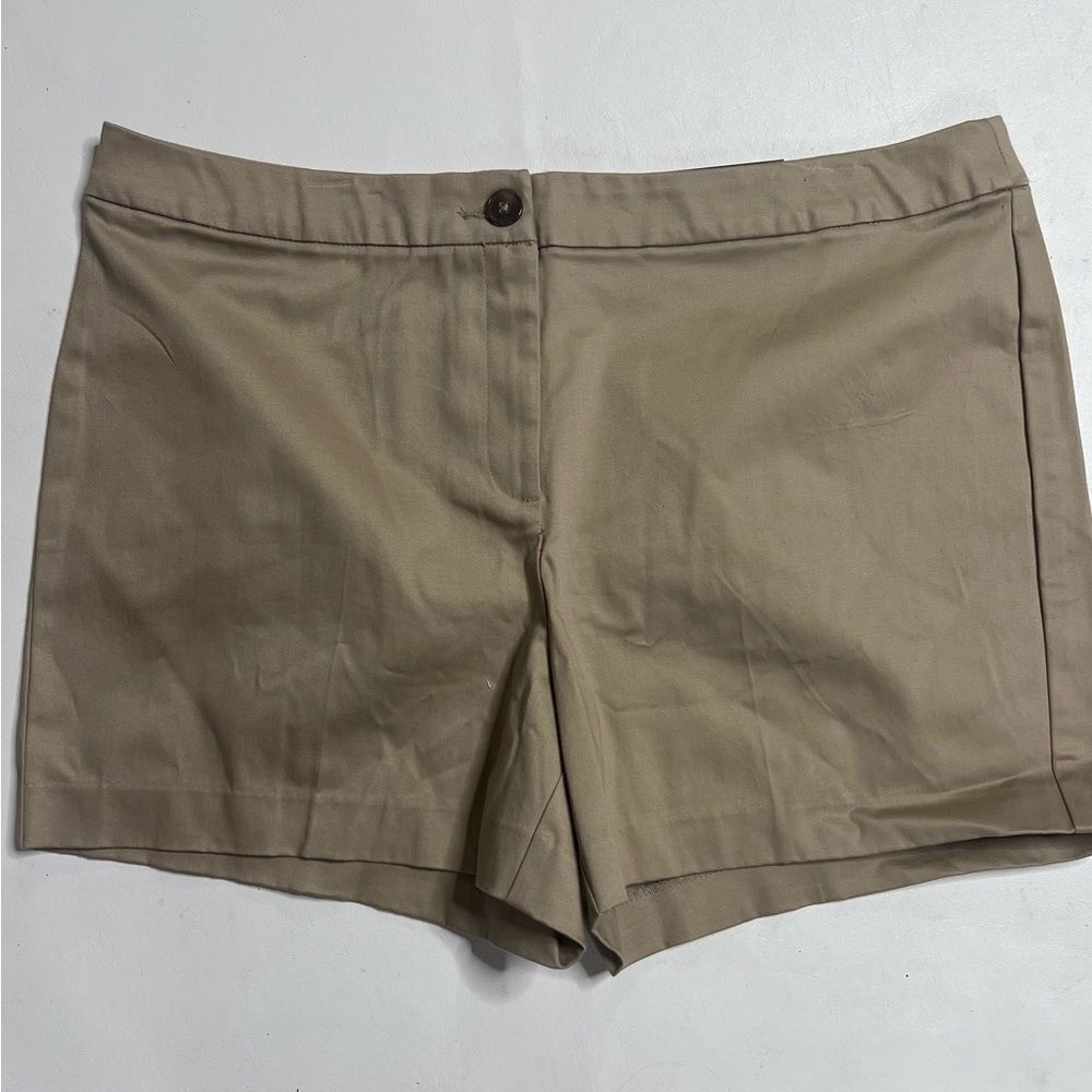 NWT Worthington Tan Flat Front Shorts Classic Chino Design